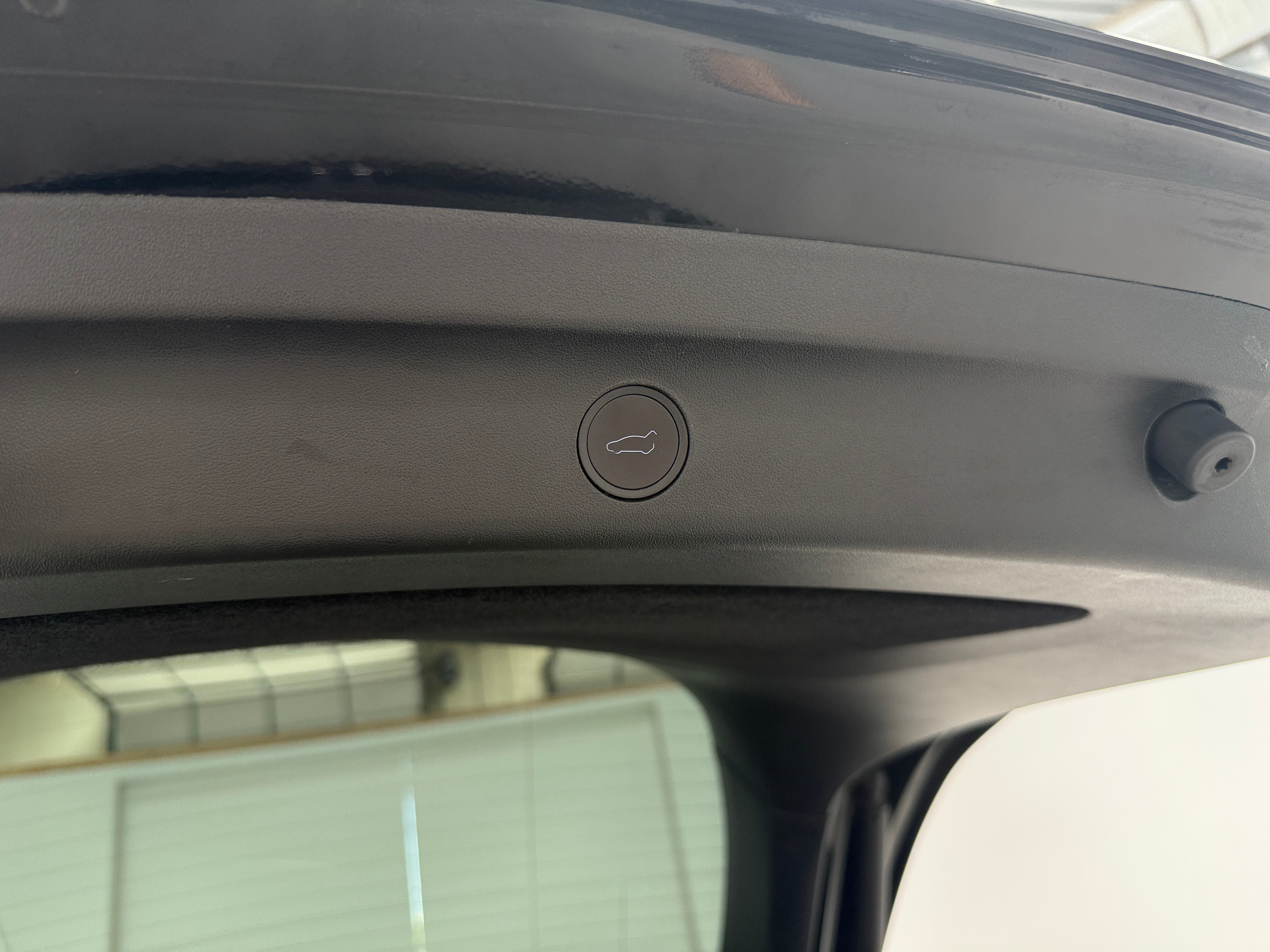 tesla model y 2023 7SAYGDEFXPF752693 image tesla model y 2023 7SAYGDEFXPF752693 image